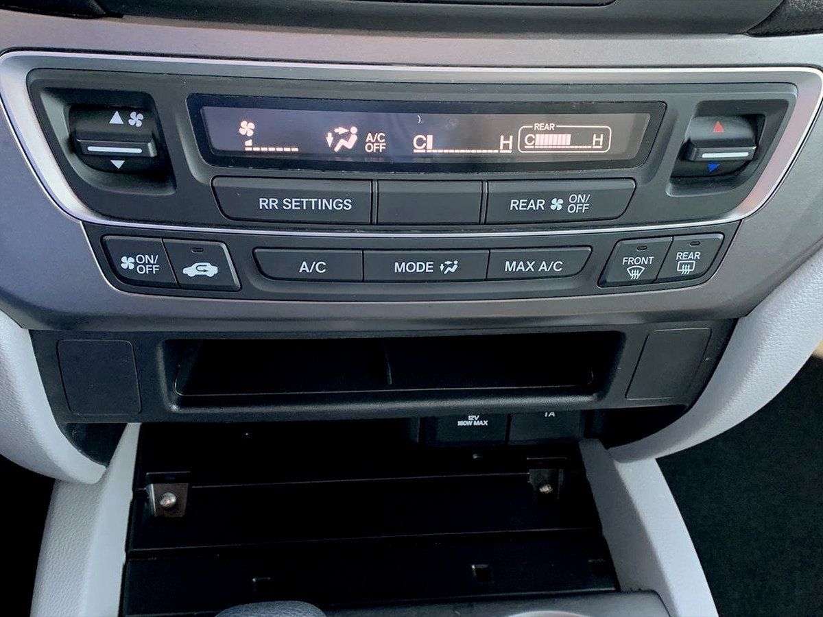 Used 2019 Honda Pilot LX image 23