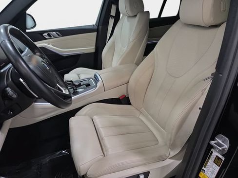 Used 2022 BMW X5 xDrive40i w/ Premium Package AWD/4WD image 13