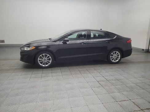 Used 2020 Ford Fusion SE FWD image 2