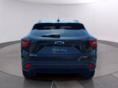 New 2026 Chevrolet Trax RS w/ Sunroof Package