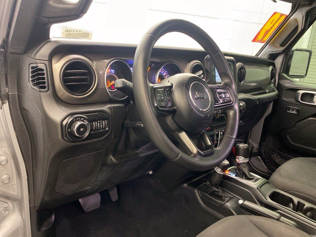 Used 2019 Jeep Wrangler Unlimited Sport S AWD/4WD image 17