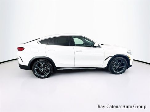 Used 2022 BMW X6 xDrive40i image 8