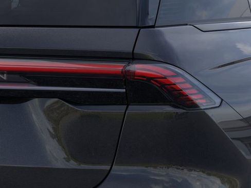 New 2026 Lincoln Nautilus Premier AWD/4WD image 21
