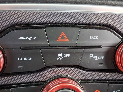 Used 2016 Dodge Challenger SRT RWD image 26