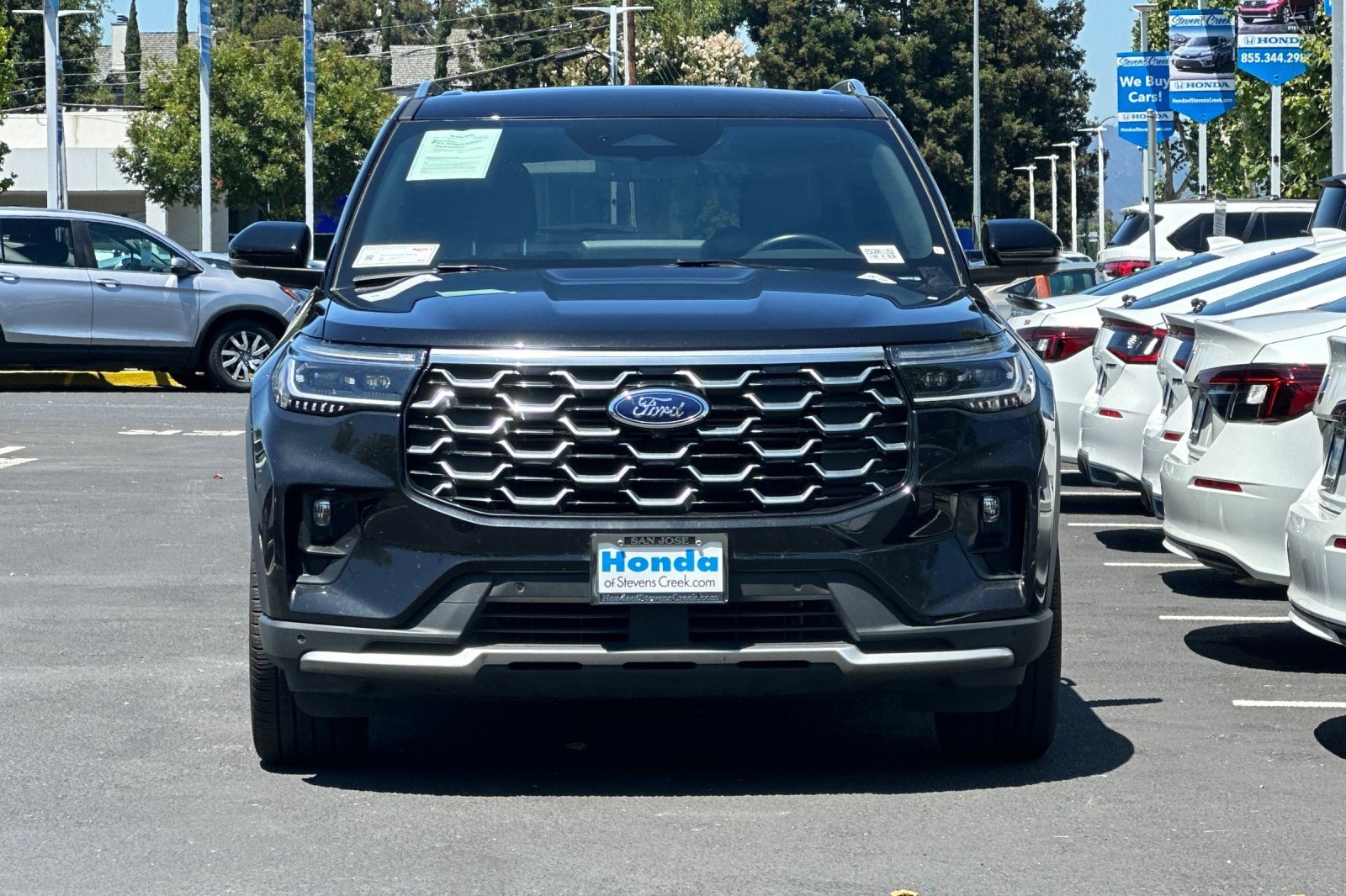 Used 2025 Ford Explorer Platinum w/ LUX Leather Package AWD/4WD image 6