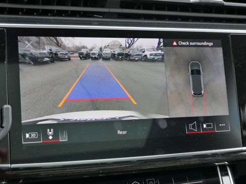 Used 2023 Audi Q7 3.0T Premium Plus w/ Premium Plus Package image 30