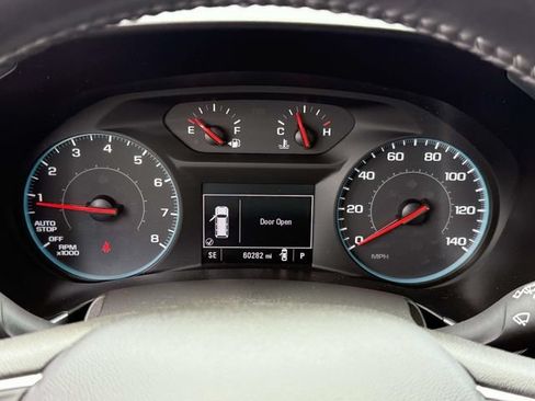 Certified 2018 Chevrolet Equinox LT FWD image 24