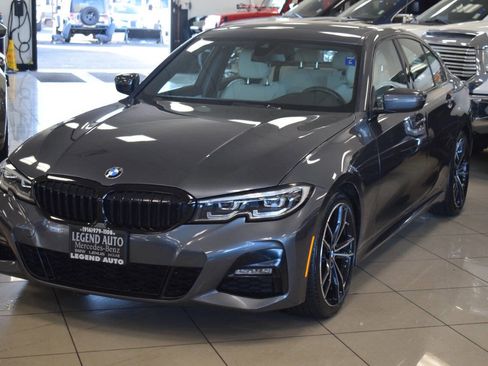 Used 2020 BMW 330i Sedan w/ M Sport Package image 5