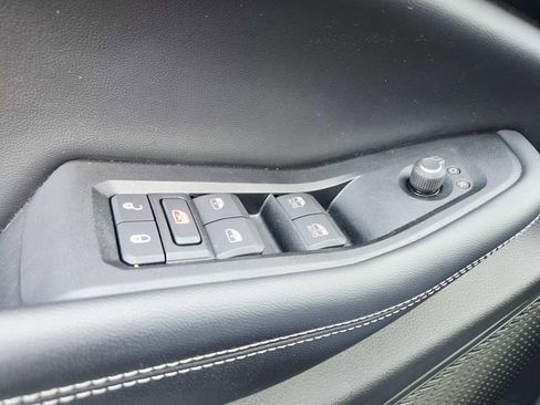 Used 2023 Jeep Grand Cherokee Altitude image 37