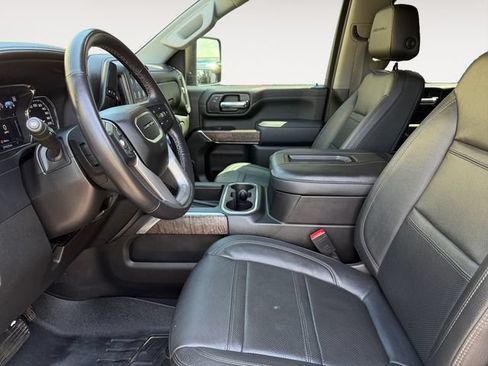 Used 2021 GMC Sierra 3500 Denali AWD/4WD image 9