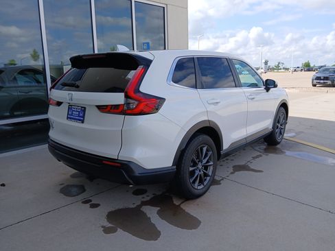 Used 2026 Honda CR-V EX-L image 7