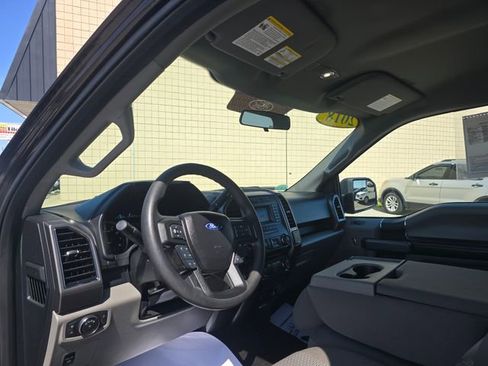 Used 2018 Ford F150 XLT w/ Trailer Tow Package AWD/4WD image 13