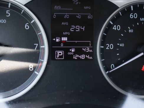 Used 2023 Nissan Versa S w/ S Plus Package FWD image 24