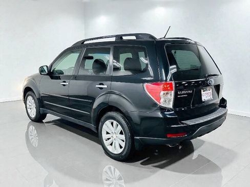 Used 2012 Subaru Forester 2.5X Premium w/ Popular Pkg 3 AWD/4WD image 5