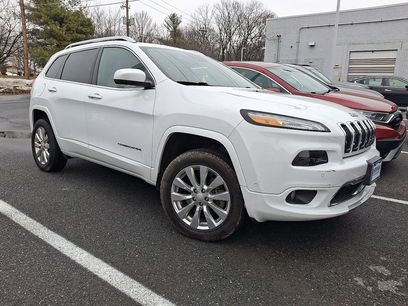 Used 2017 Jeep Cherokee Overland w/ Technology Group
