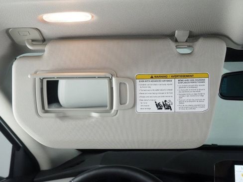 Used 2025 Mitsubishi Outlander SEL image 75