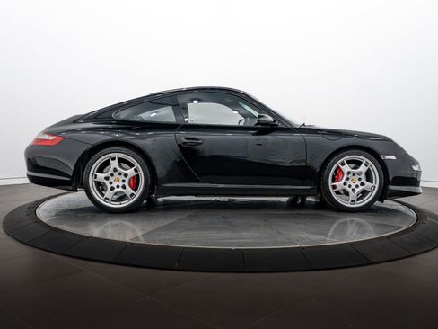 Used 2005 Porsche 911 Carrera S RWD image 8