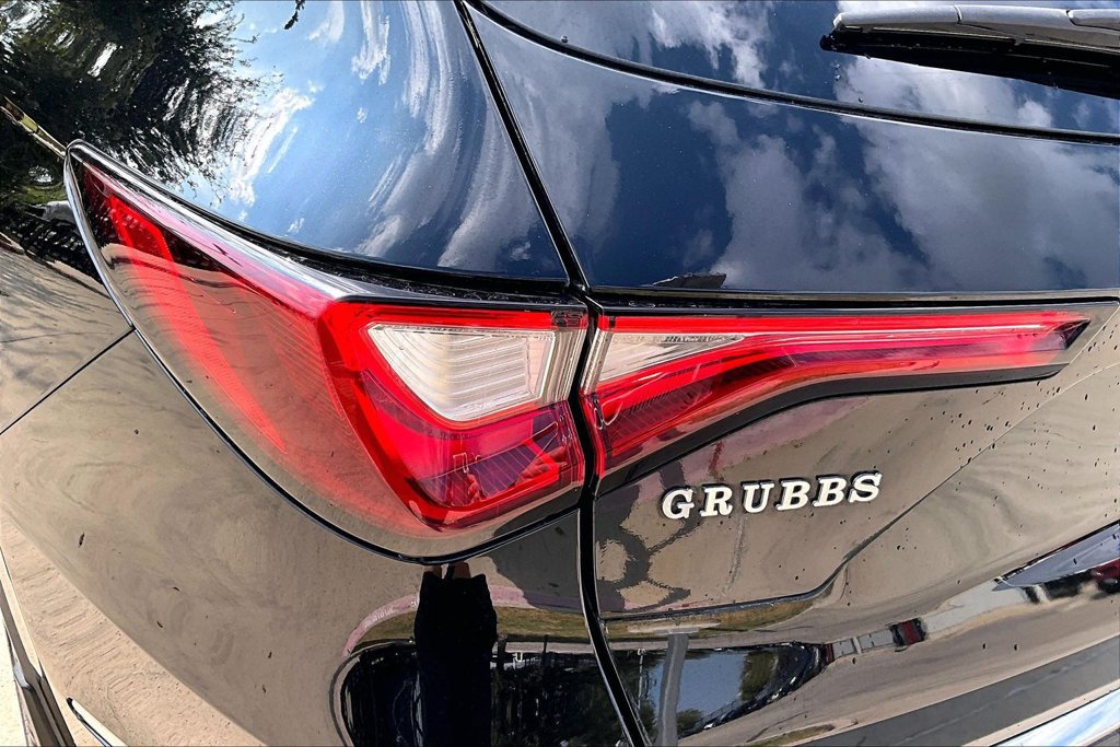 Used 2023 Acura MDX w/ Technology Package AWD/4WD image 36