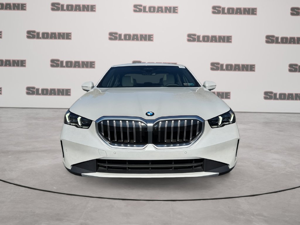 Used 2026 BMW 530i xDrive AWD/4WD image 8