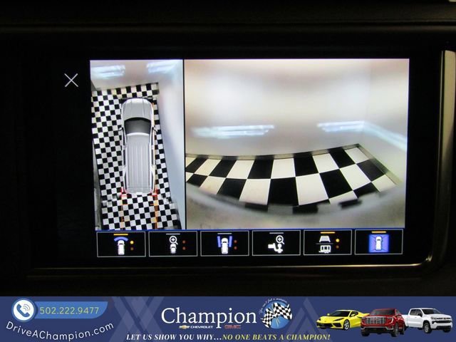 Used 2022 GMC Yukon Denali AWD/4WD image 7