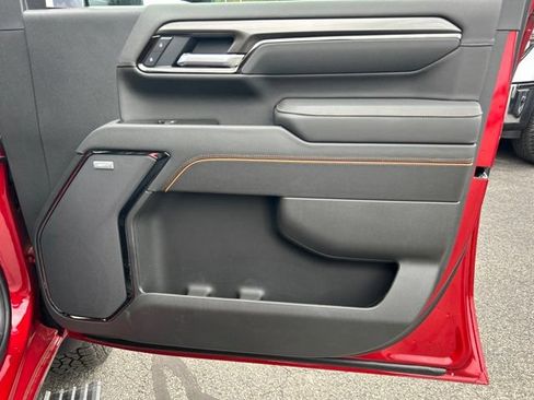 New 2026 GMC Sierra 2500 AT4 w/ AT4 Premium Plus Package AWD/4WD image 17