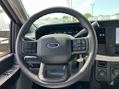 New 2025 Ford F450 XL w/ XL Chrome Package image 35