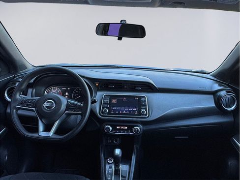 Used 2019 Nissan Kicks SV FWD image 22