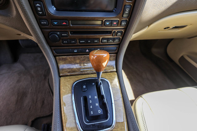 Used 2005 Jaguar S-TYPE 4.2 RWD image 27