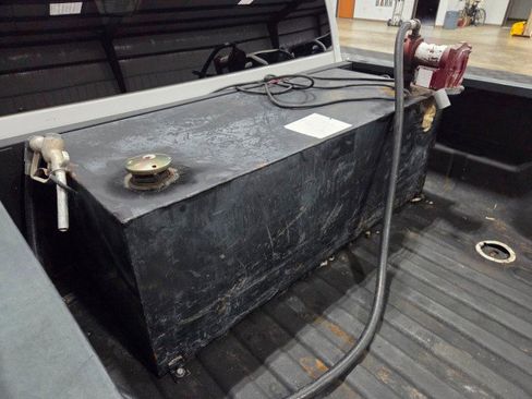 Used 2016 RAM 3500 Tradesman w/ Chrome Appearance Group image 32