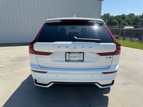 New 2026 Volvo XC60 B5 Core w/ Climate Package image 14