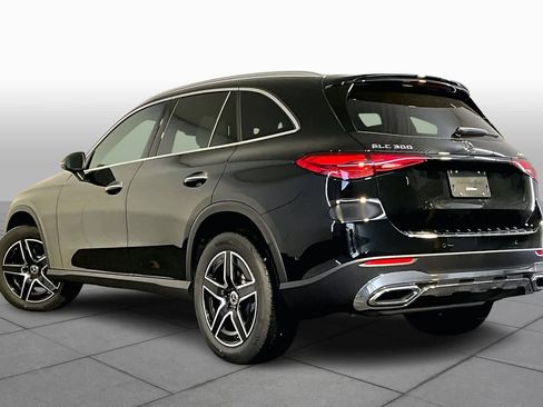 New 2026 Mercedes-Benz GLC 300 4MATIC image 3
