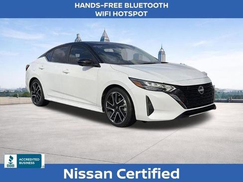 Certified 2025 Nissan Sentra SR w/ SR Premium Package image 7