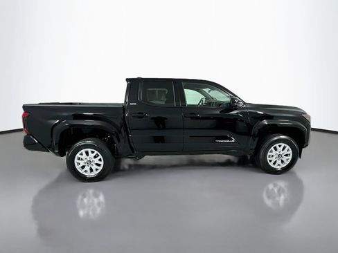 Used 2025 Toyota Tacoma SR5 RWD image 8