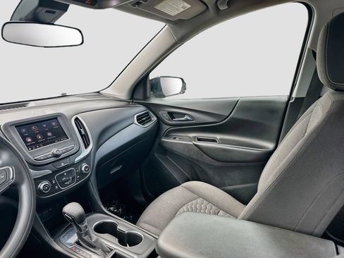 Used 2021 Chevrolet Equinox LT FWD image 21