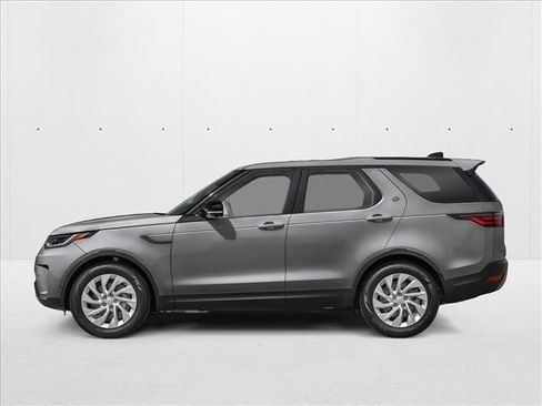 New 2026 Land Rover Discovery S AWD/4WD image 3