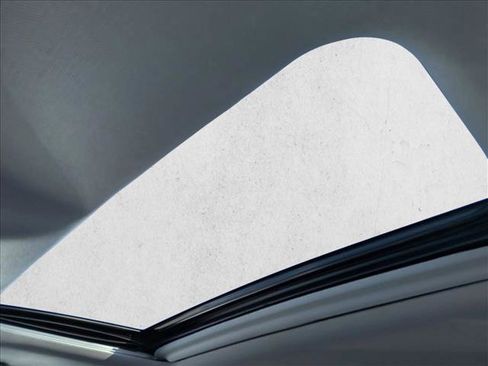 Used 2016 Toyota Highlander XLE image 16