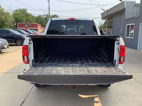 Used 2018 Ford F150 Lariat w/ Equipment Group 501A Mid AWD/4WD image 15