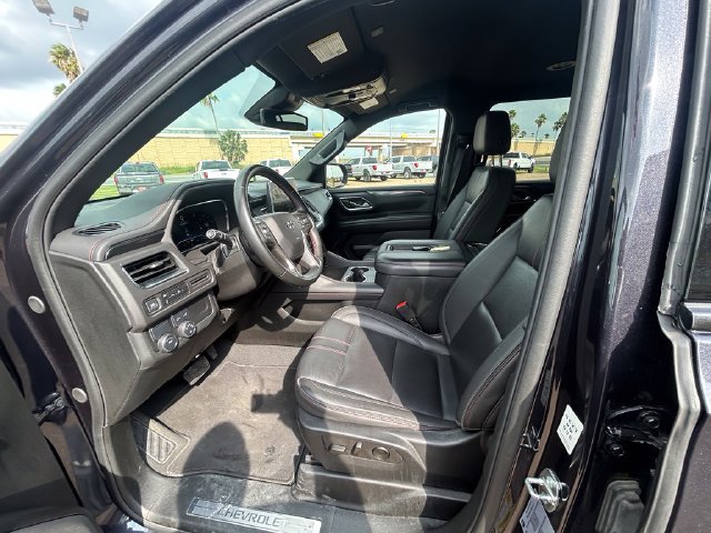 Used 2024 Chevrolet Suburban RST RWD image 11