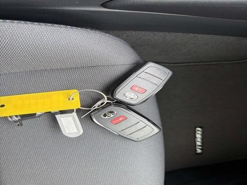 Certified 2026 Toyota Corolla SE FWD image 30