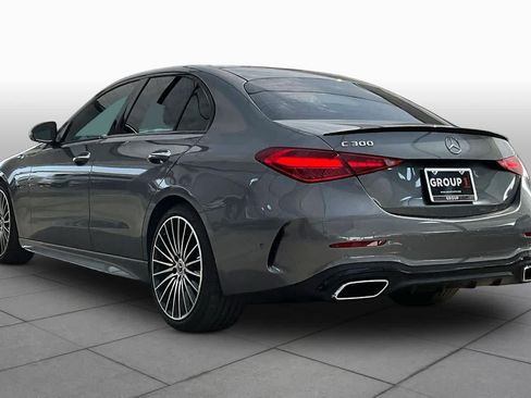 Used 2023 Mercedes-Benz C 300 Sedan image 12