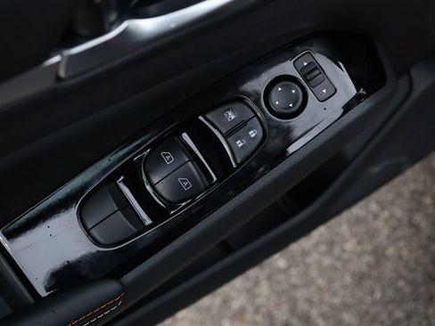 New 2025 Nissan Altima 2.5 SR w/ SR Premium Package image 12