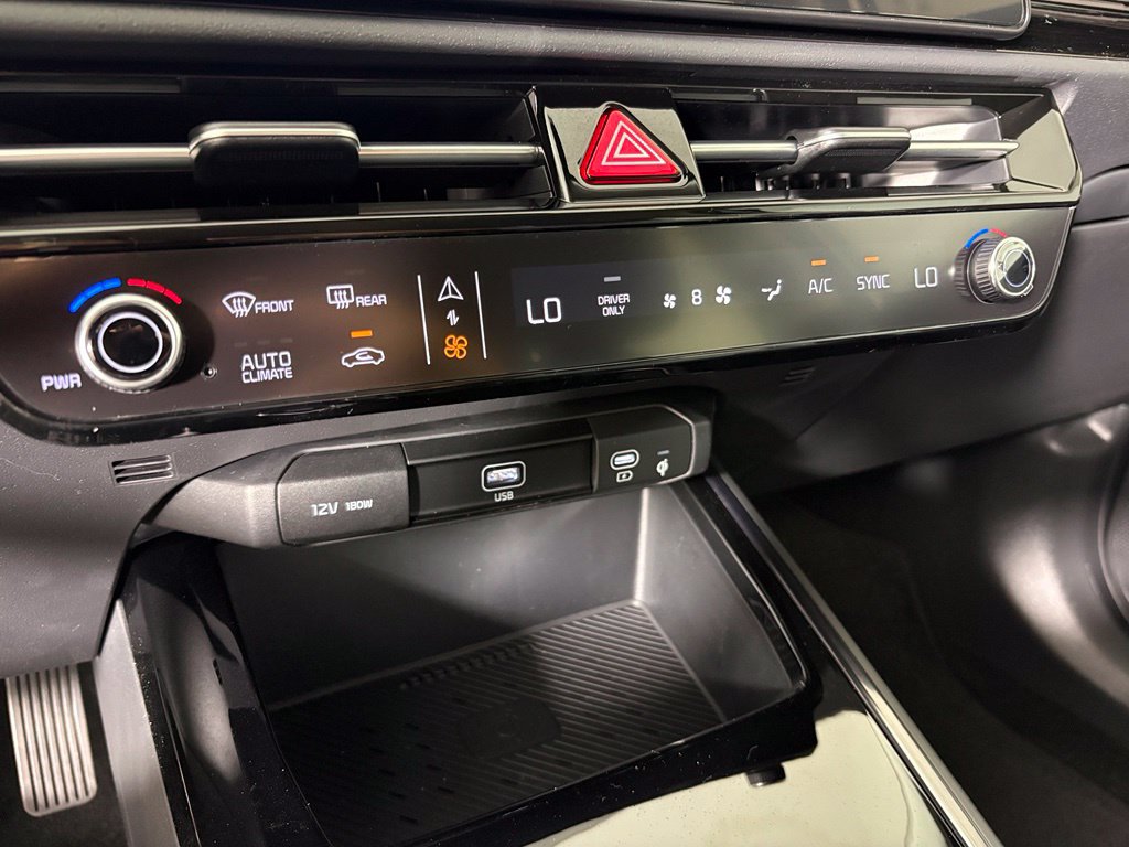 New 2026 Kia Niro EX FWD image 28