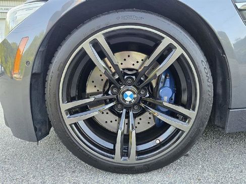 Used 2015 BMW M4 Coupe RWD image 22