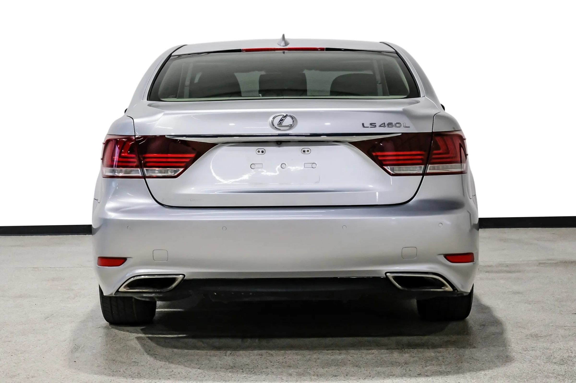 Used 2015 Lexus LS 460 L RWD image 7