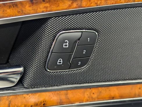 Used 2020 Lincoln Nautilus Reserve w/ Equipment Group 201A image 18