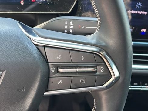 Used 2024 Chevrolet Equinox EV LT AWD/4WD image 22