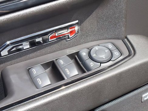 Used 2023 GMC Sierra 1500 AT4 w/ AT4 Premium Package AWD/4WD image 22