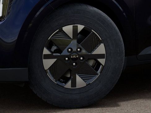 New 2026 Kia Carnival LXS image 9