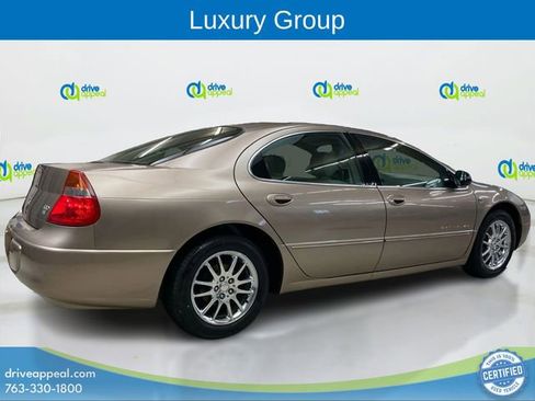 Used 2001 Chrysler 300M image 5