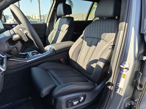 New 2027 BMW X7 xDrive40i w/ Executive Package AWD/4WD image 16